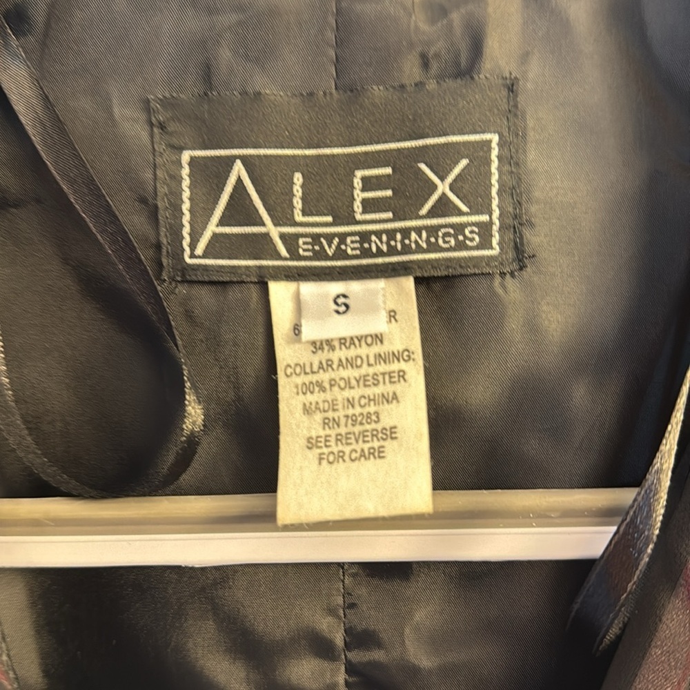 Alex Evenings Black and Pink Blazer - Picture 2 of 7